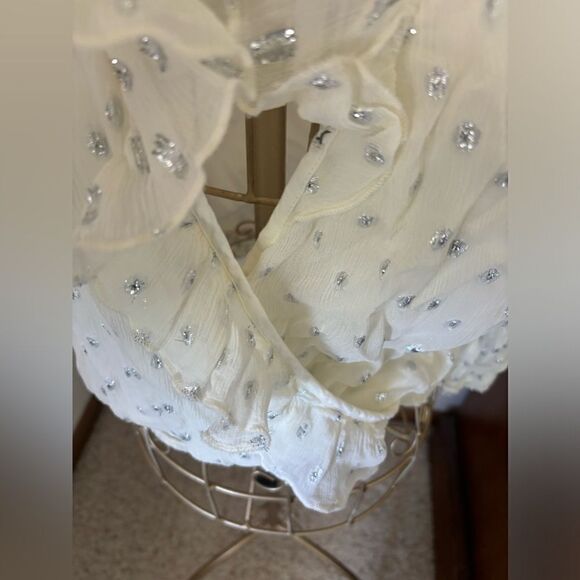 Abercrombie long sleeve metallic print  wrap top with ruffle detail S - Picture 4 of 14